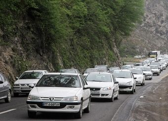 ترافیک سنگین در برخی از محورهای شمالی کشور همچنان ادامه دارد
