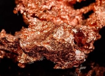 کارخانه «آدانی» در صف ثبت برند در LME
