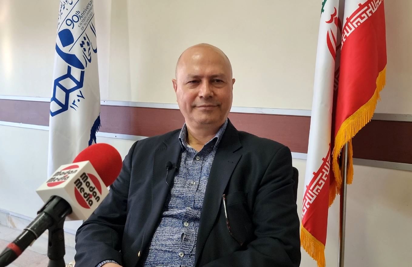 معادن با ۳۰ تا ۴۰ درصد ظرفیت واقعی کار می‌کنند
