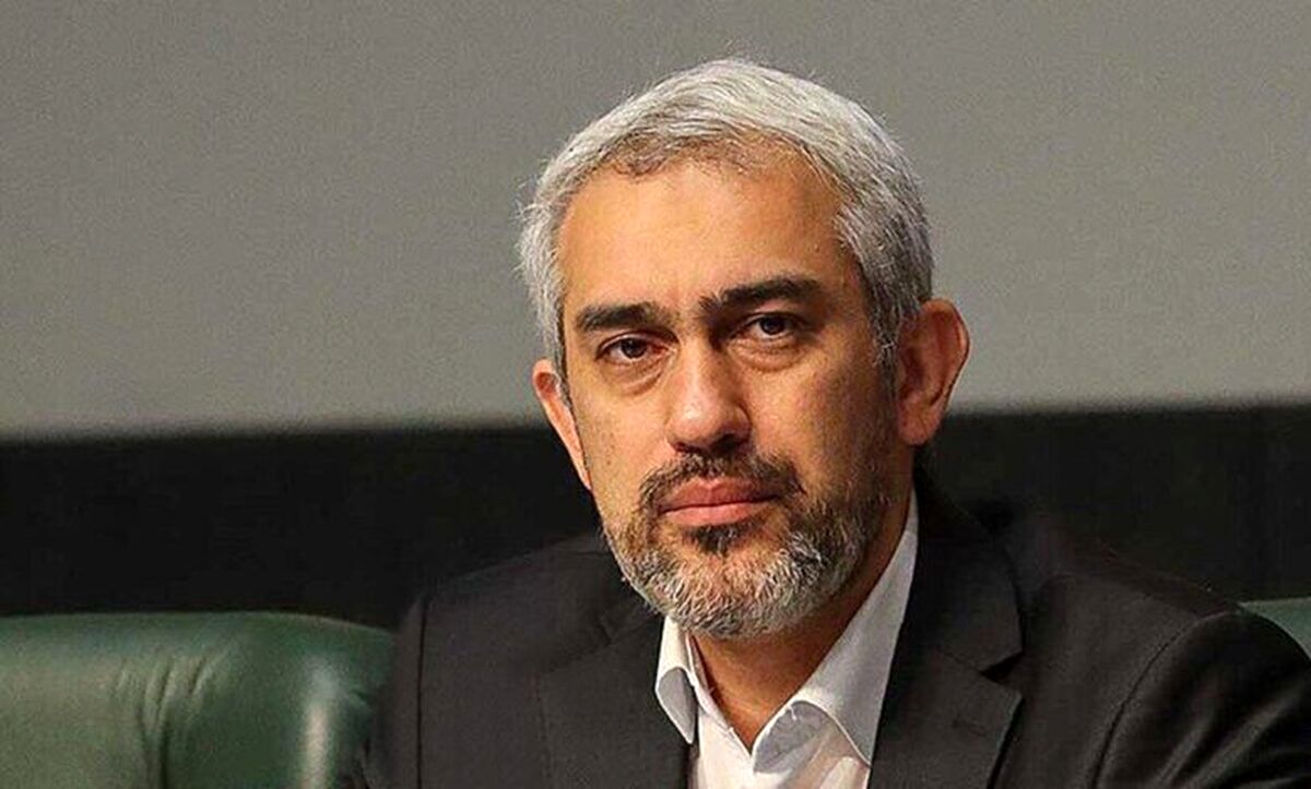 وزیر اقتصاد پیگیر تحقق وعده کاهش زمان ترخیص کالا / مدنی‌زاده: به‌زودی با بانک مرکزی به تفاهم می‌رسیم
