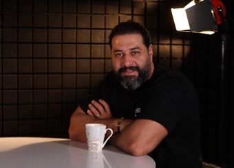 بانک مرکزی فرزین می‌گوید هرچه می‌گویم بگویید چشم!