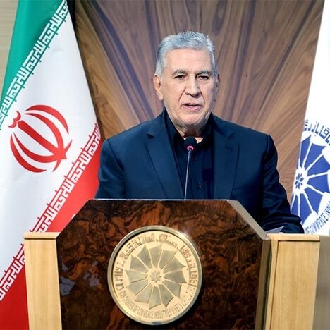 حسن‌زاده: فعالان اقتصادی مسیر توسعه و اقتدار ایران را ادامه می‌دهند

