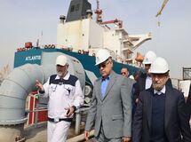 استاندار هرمزگان: نگاه راهبردی به دریا و صنعت کشتی‌سازی باید از شعار به عمل برسد
