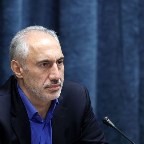 زمان پرداخت یارانه ۷۰۰ هزار تومانی مشخص نیست/ پیگیر پرداخت یارانه نان هستم