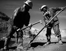 وعده‌هایی که در عمق زمین دفن شد!