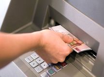 مازراتی سوارانی که یارانه می گیرند؟/ یارانه بگیران چه خودرویی دارند؟ + جدول

