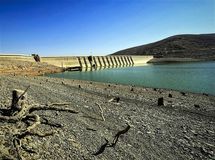 ذخایر سدهای کشور به سطح بحرانی رسید
