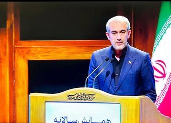 وزیر اقتصاد: نقش بازار سرمایه را پررنگ می‌کنیم/ سرمایه مردم از بازار طلا و ارز به بورس خواهد رفت
