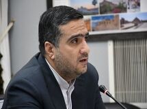 ادعای اسحاقی نماینده مجلس در صحن علنی: در بندر شهید رجایی دارن تُن تُن برنج را در دریا می‌ریزند اما مردم برنج ندارند!