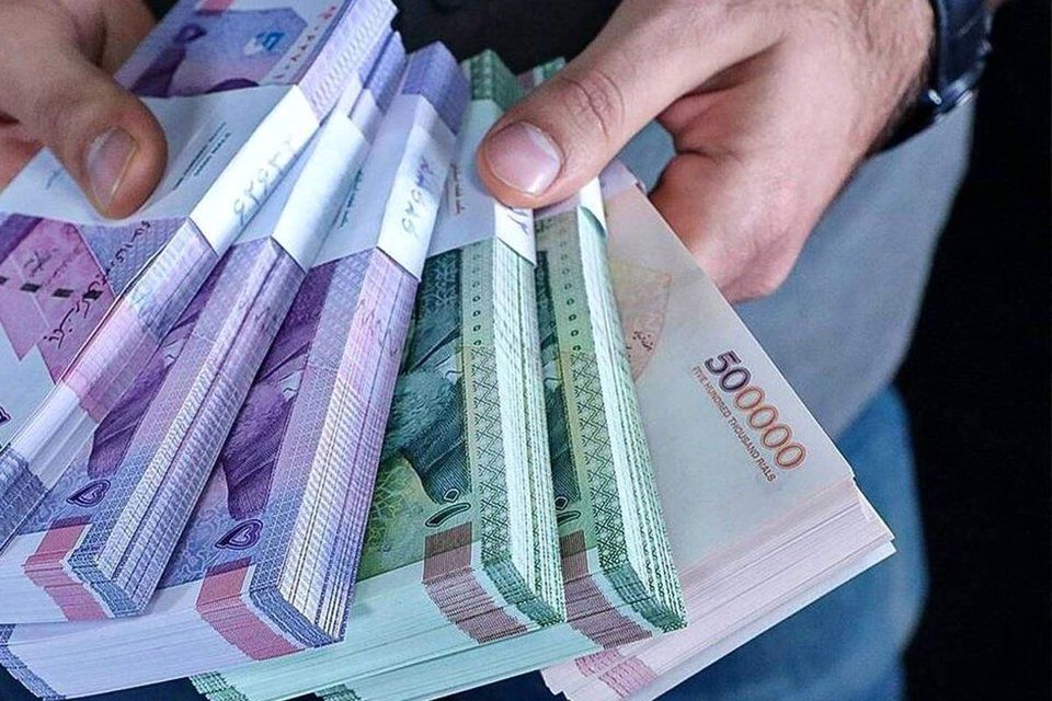 بانکها به 100 میلیون تومان سپرده، چقدر سود میدهند؟
