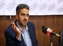  افزایش ۳ میلیون و ۳۰۰ هزار برابری قیمت طلا در ۵۴ سال/طلا باید النگو و انگشتر شود نه شمش در انبار سفته‌بازان