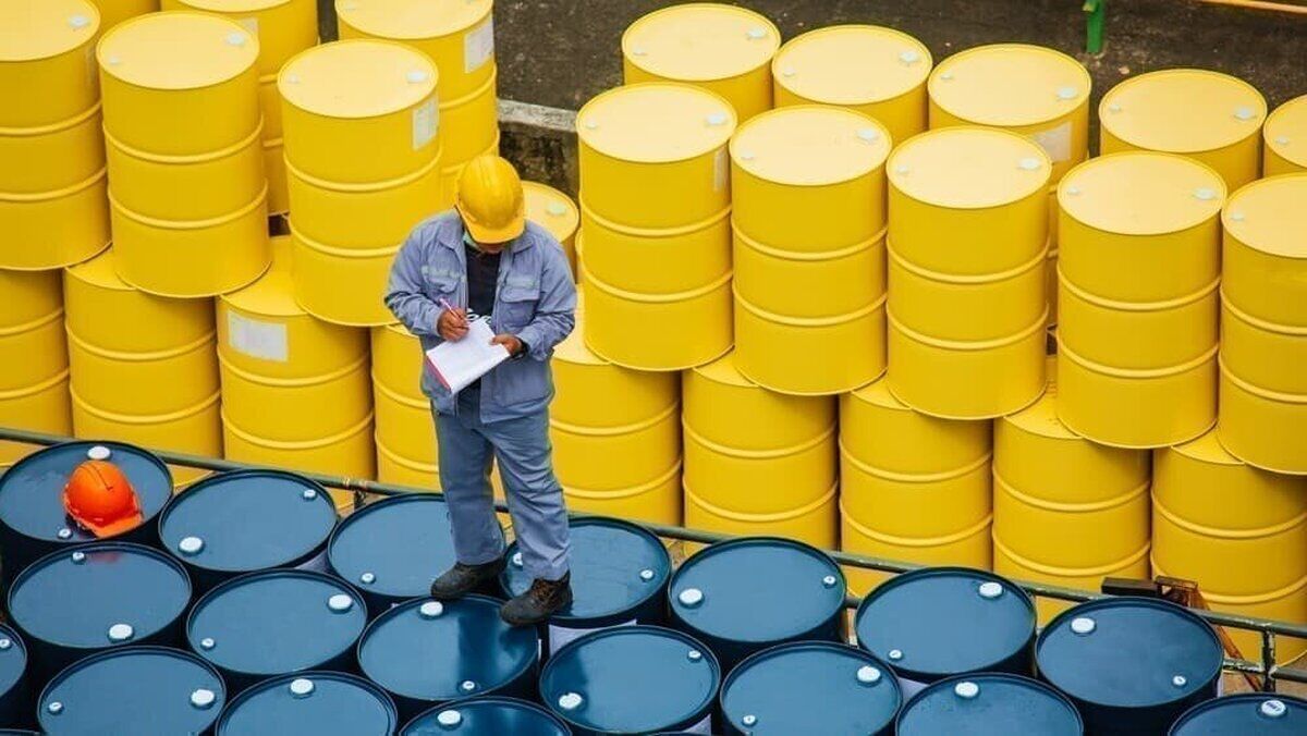 قیمت نفت امروز ۱۰ بهمن ۱۴۰۴ / طلای سیاه در مسیر ثبت رکورد جدید قیمت