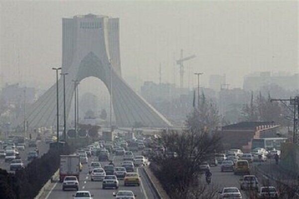 بارش و کاهش دما در شمال؛ آلودگی هوا برای تهران و کرج
