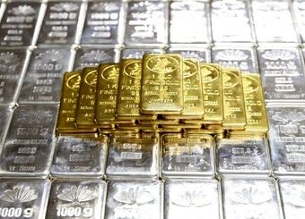 معامله ۱.۵ تن شمش نقره و طلا در بورس کالا
