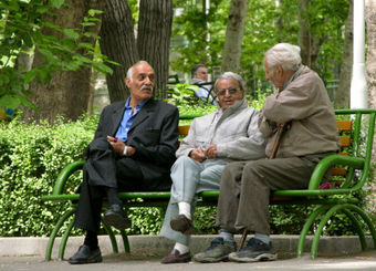 بازنشستگان تامین اجتماعی بخوانند/ قرارداد جدید بیمه تکمیلی با افزایش سطح پوشش از اول آذر

