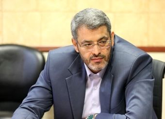 بازرسی از بازار میوه برای شب یلدا ویژه در حال انجام است
