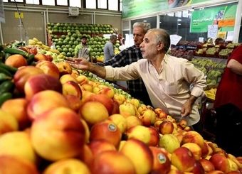 قیمت انواع میوه در تهران اعلام شد
