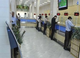 نحوه و ساعت کار کارکنان و شعب بانک‌ها مشخص شد
