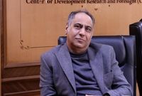 حدود ۵۰۰ هزار دلار مطالبه واردکنندگان گوشت از دولت است
