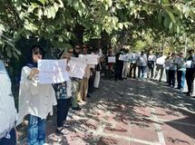 تجمع اعتراضی بازنشستگان/ حقوق ها افزایش یابد
