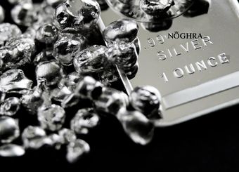 قیمت نقره امروز ۵ مهر ۱۴۰۴
