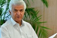 اقدام به موقع وزیر اقتصاد مانع از تعطیلی بنگاه ها در زمان جنگ شد