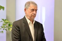 دولت بی‌عرضگی خود در کنترل قاچاق سوخت را با اصلاح قیمت می‌خواهد جبران کند