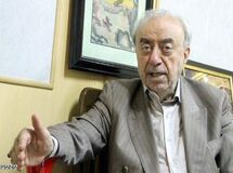 عسگر اولادی: نیازی به ورود خارجی‌ها به بازار ایران نیست/ به آنها اعتماد نداریم