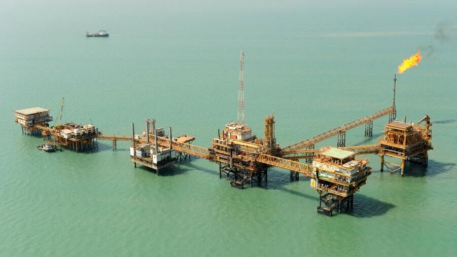 چرا جزئیات قراردادهای جدید نفتی باید محرمانه بماند!؟