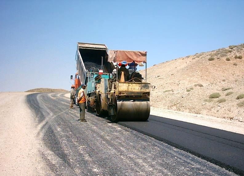 صنعت راهسازی کشور ورشکسته شد!/ راهسازان پس از 50 سال بیکار شدند