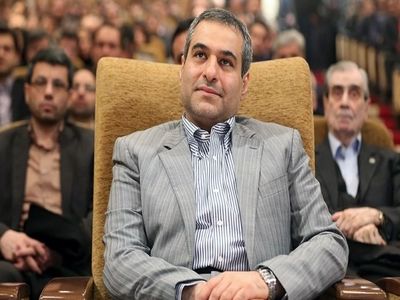 طیب‌نیا برای پایان دادن به شایعات درباره فطانت به بورس می‌رود