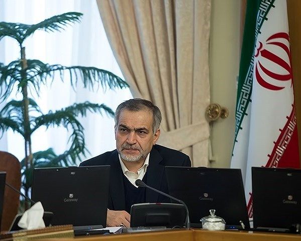 صرافی برادر رئیسجمهور مجوز تاسیس و فعالیت ندارد!/ آیا سیف بر صرافی حسین فریدون نظارت دارد