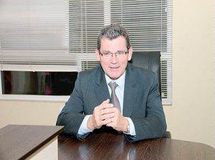 مقامات آمریکایی تصمیم بگیرند، پژو از ایران می رود/ چند صد میلیون یورو پول پژو روی هواست