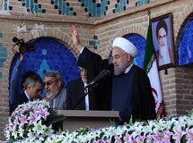 آقای روحانی! لیست ۱.2میلیون نفری که سرکار بردید را منتشر کنید