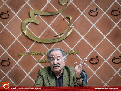 نقدی به سخنان سیف نیست/ رئیس کل نمی‌توانست دروغ بگوید/ دولت روحانی با مردم شفاف نیست