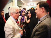وزیر راه روحانی به جای حل مشکل مسکن به کنسرت چکناواریان، شهرام ناظری و تماشای اپرای عروسکی می‌رود!