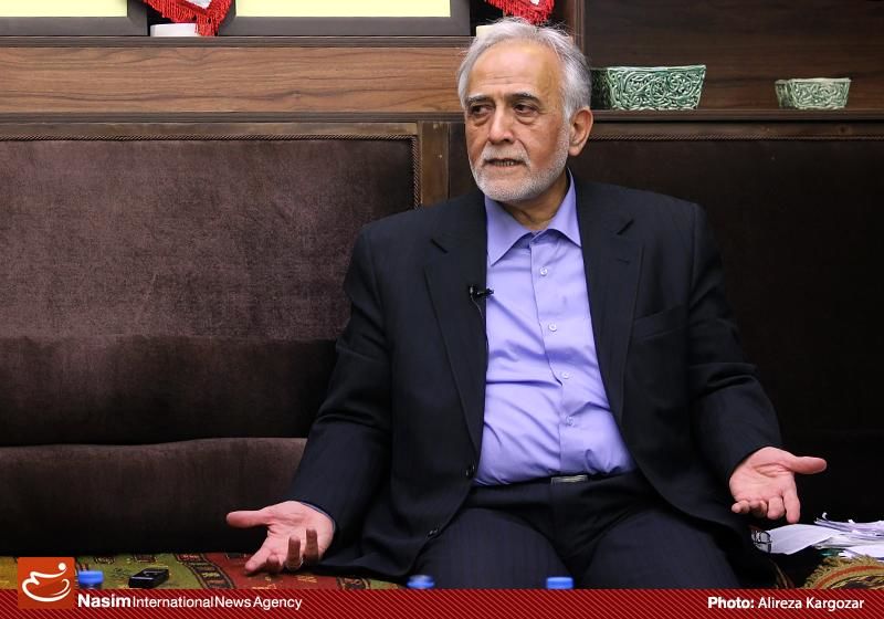 80 درصد بنگاههای اقتصادی در دولت روحانی نیمه تعطیل شدند/ وعدههای روحانی در 1100 روز گذشته محقق نشد، کمتر از یکسال دیگر مانده