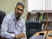 دولت یازدهم کشور را معتاد به فروش نفت خام کرد/ خام فروشی نفت با اقتصاد مقاومتی در تناقض است