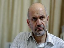 فرشاد مومنی: غنی‌نژاد و آخوندی به دنبال سرمایه‌داری وحشی و افسارگسیخته در ایران هستند!