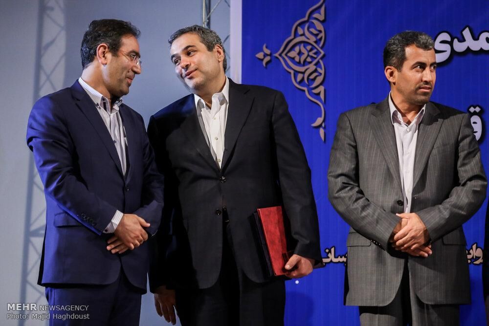 فطانت‌فرد: در بورس تهران شاخص‌ها دستکاری می‌شود/ از مسئولان شرکت بورس بپرسید چرا دستکاری می‌کنند!