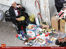 تورم کاهش یافت؛ اما مردم روز به روز فقیرتر می‌شوند!