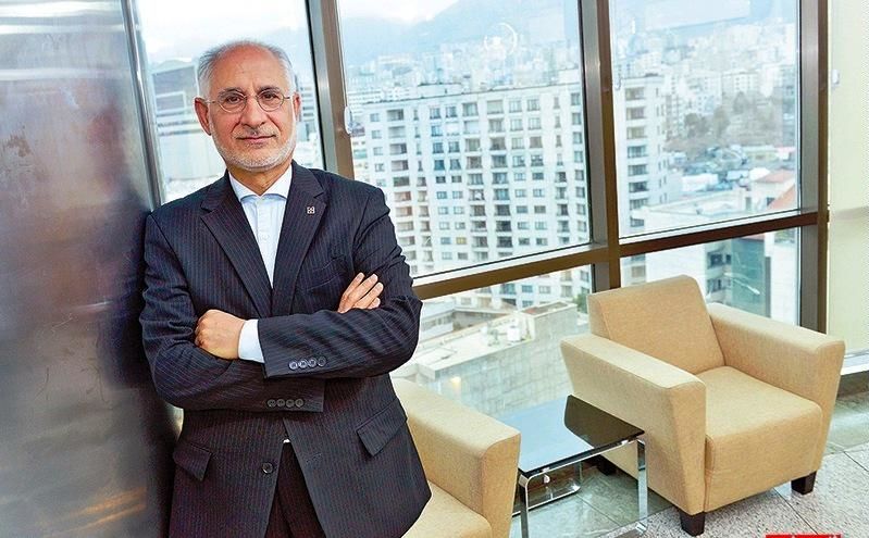 سکوت "طیبنیا" و "نعمتزاده" درباره سهلانگاری بانک دولتی صنعت و معدن!