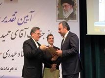 ادعای عجیب معاون سیف درباره کارت‌های اعتباری 10 تا 50 میلیونی/ یک سری هم به بانکها بزنید تا ببینید چه خبر است!/ معاون سیف در کمتر از 2.5 روز  20000 کارت اعتباری صادر کرد