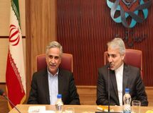 17 میلیارد دلار از صندوق توسعه ملی صرف قراردادهای سفر روحانی به ایتالیا شد!