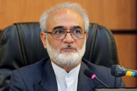 ایروانی: مانور روی فروش 2 میلیون بشکه نفت در پسابرجام زیبنده کشور نیست/ نباید به خام‌فروشی افتخار کنیم