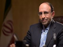"آرمان" بدون مدیر عامل ماند؛ بیمه مرکزی کجاست؟
