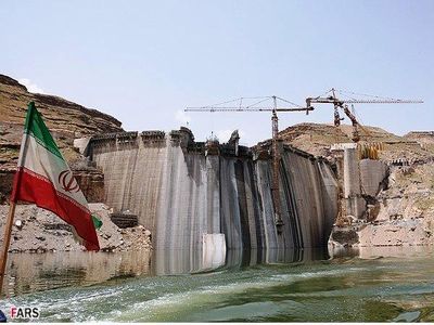 طرح‌های نیمه‌تمام بخش آب 200 هزار میلیارد تومان پول می خواهد