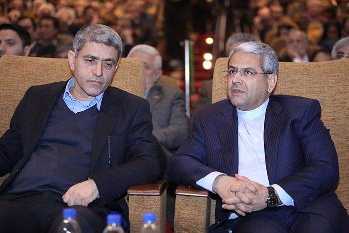 رئیس سازمان مالیاتی در هیات مدیره "استقلال" چه می‌کند!/ آقای تقوی‌نژاد! انصراف دهید و به مودیان مالیاتی برسید