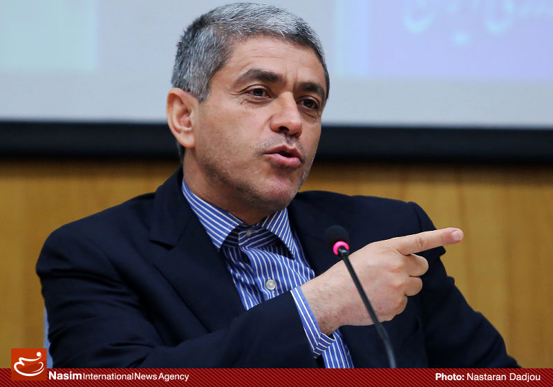 پرداخت تسهیلات بانکی به مدیران و کارکنان ۱۵ شرکت، سازمان و بانک ممنوع شد