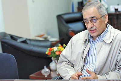 طهماسب مظاهری: تاکنون هیچ صحبتی با من برای قبول ریاست صندوق توسعه ملی نشده است